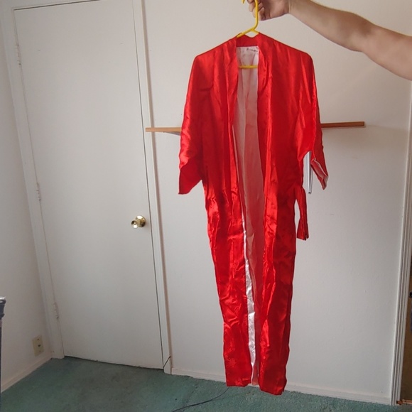 COPY - Red Kimono - Picture 3 of 3
